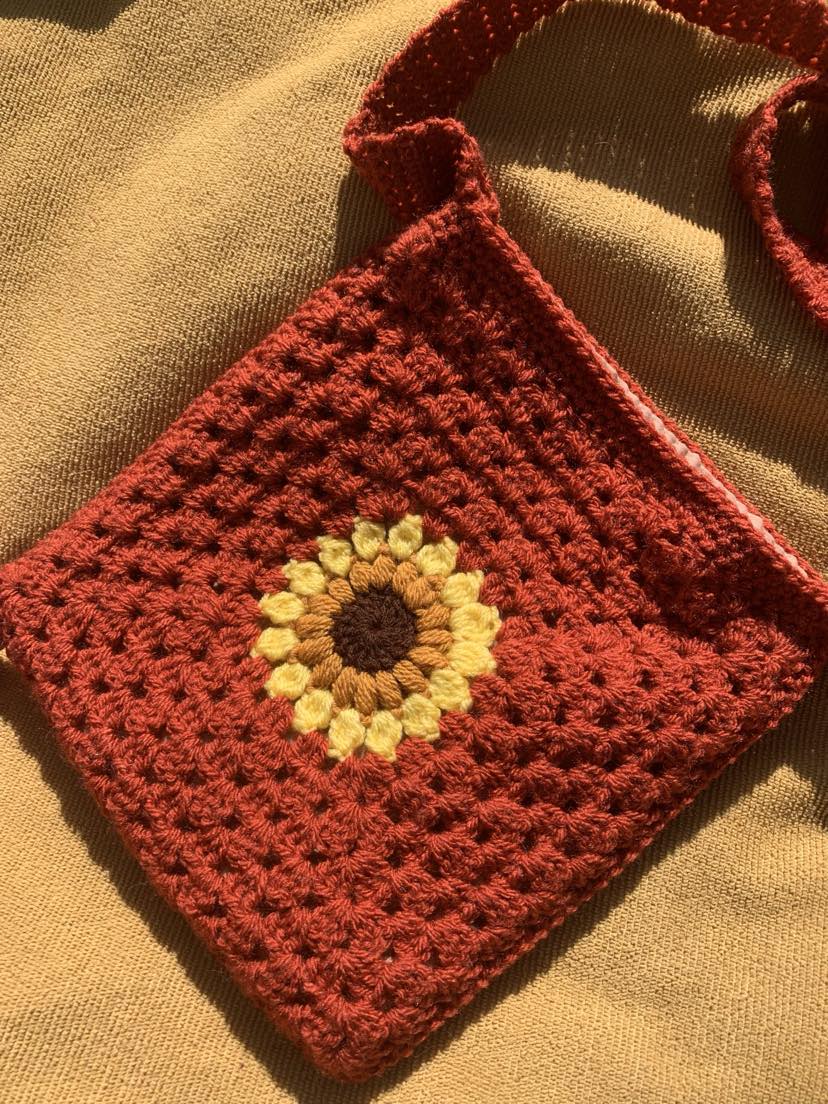 Scrap Yarn Sunflower Granny Square Bag- Rust