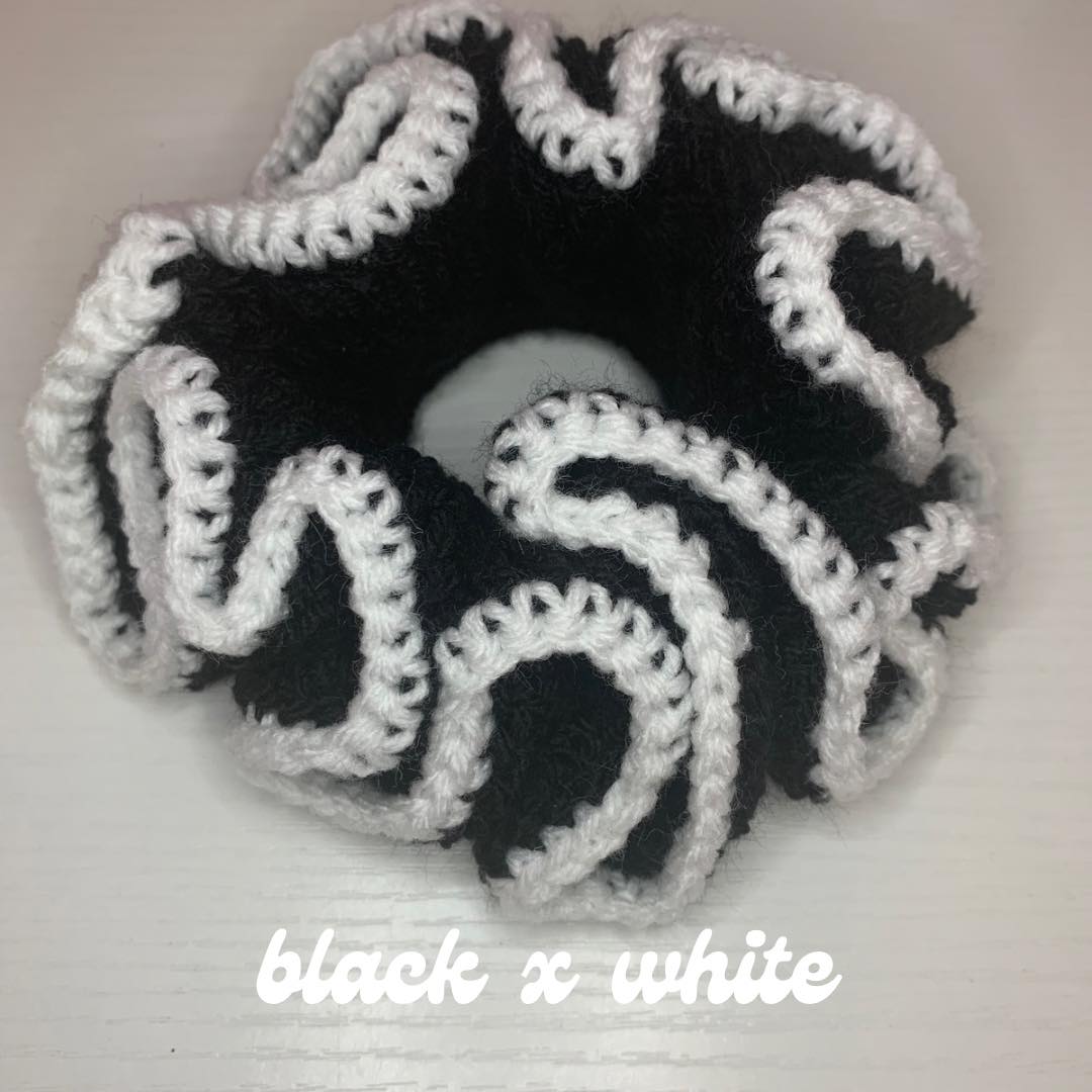 Crochet Mega Scrunchies