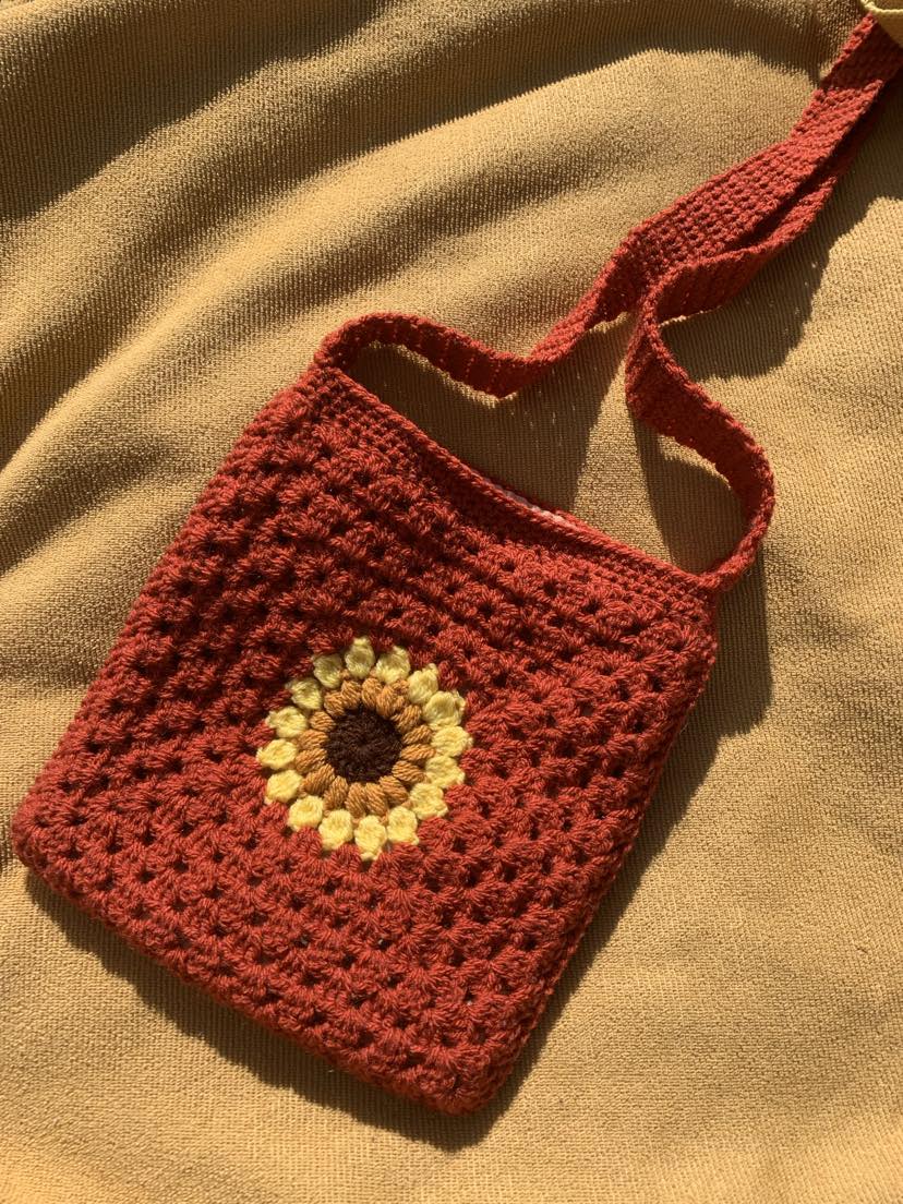 Scrap Yarn Sunflower Granny Square Bag- Rust