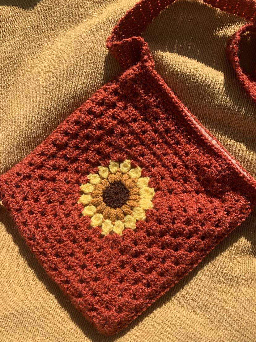 Scrap Yarn Sunflower Granny Square Bag- Rust