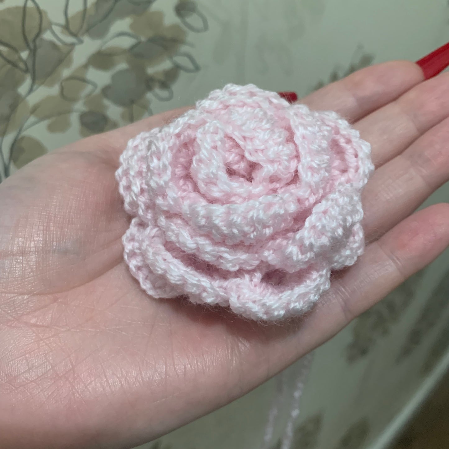 Shimmer Pink Crochet Flower Accessory Size Medium - 1 of 1